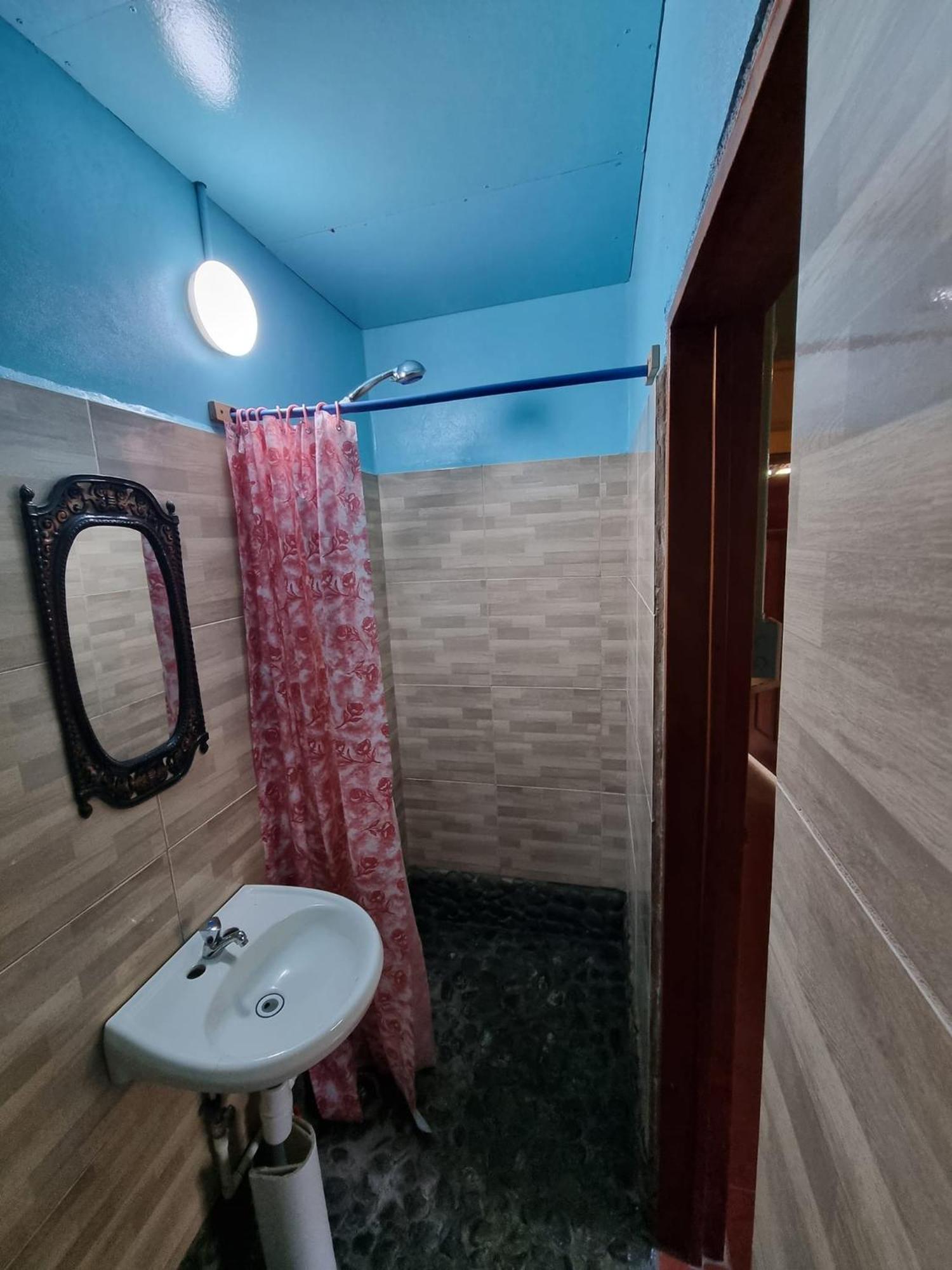 B&B, Family Run Homestay, Hospedaje La Penita Altagracia ภายนอก รูปภาพ