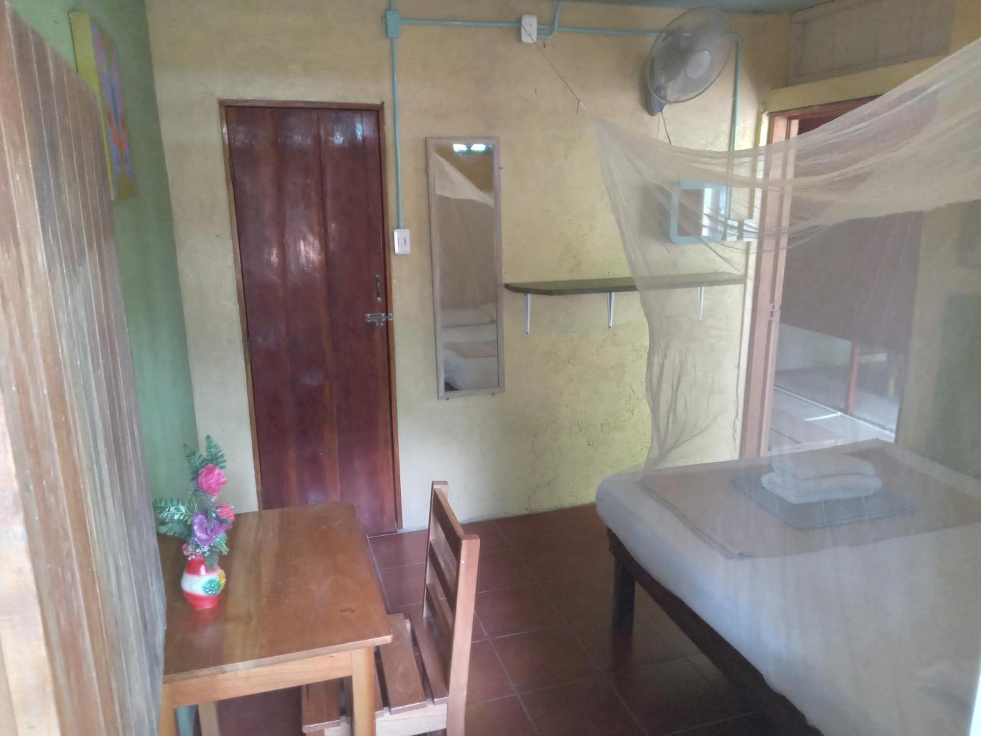B&B, Family Run Homestay, Hospedaje La Penita Altagracia ภายนอก รูปภาพ