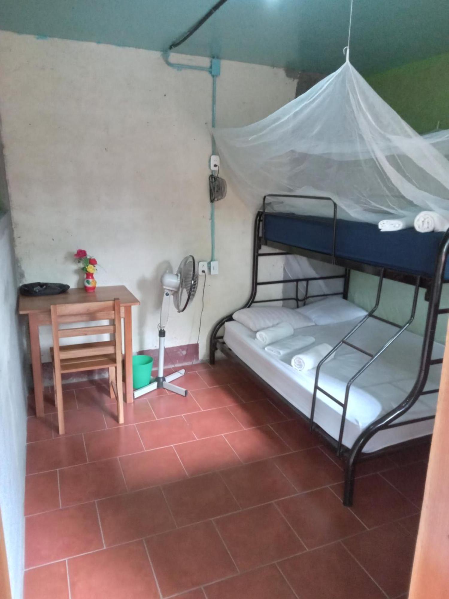 B&B, Family Run Homestay, Hospedaje La Penita Altagracia ภายนอก รูปภาพ