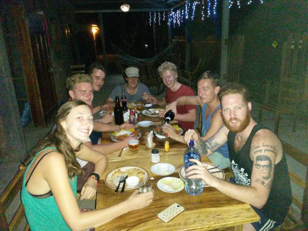 B&B, Family Run Homestay, Hospedaje La Penita Altagracia ภายนอก รูปภาพ